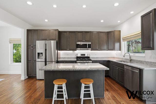 2185 Oaknoll Street, Auburn Hills, MI 48326