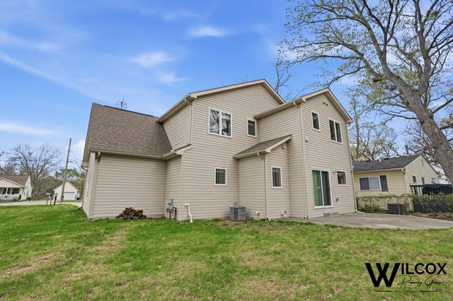 2185 Oaknoll Street, Auburn Hills, MI 48326