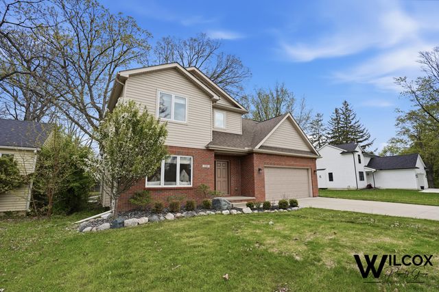 2185 Oaknoll Street, Auburn Hills, MI 48326