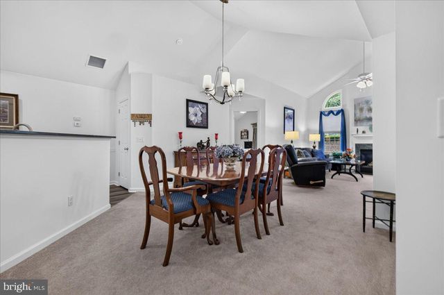 189 LIONS GATE CIR, Souderton, PA 18964