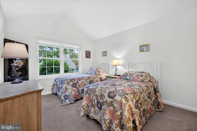 189 LIONS GATE CIR, Souderton, PA 18964