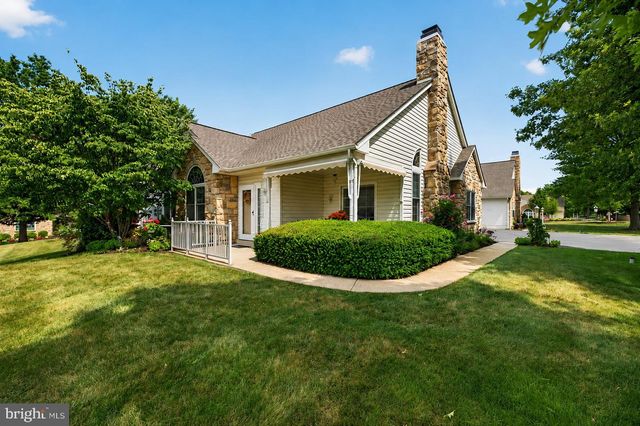 189 LIONS GATE CIR, Souderton, PA 18964