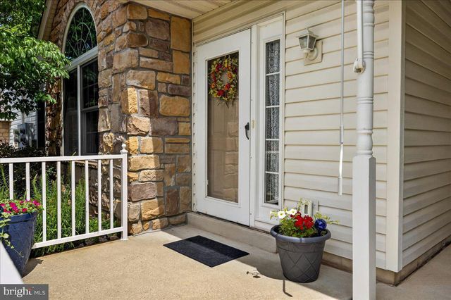 189 LIONS GATE CIR, Souderton, PA 18964
