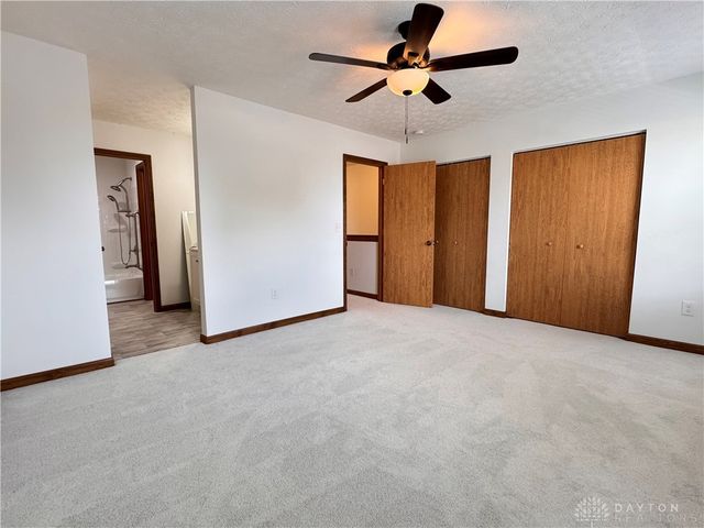 5623 Cobblegate Drive, Dayton, OH 45449