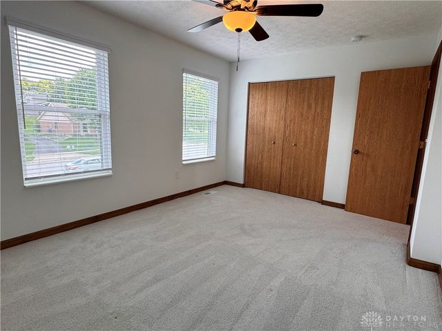 5623 Cobblegate Drive, Dayton, OH 45449