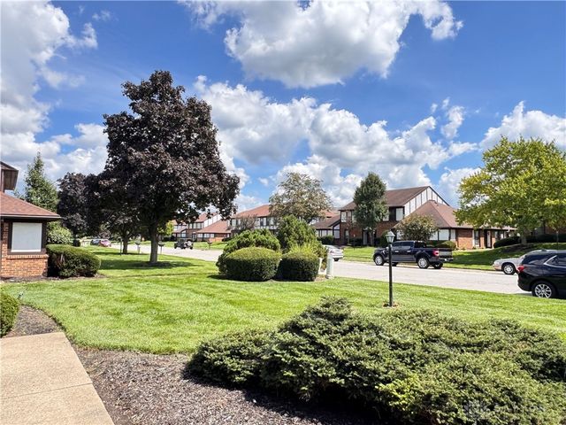 5623 Cobblegate Drive, Dayton, OH 45449