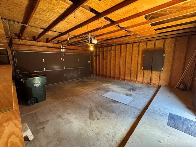 5623 Cobblegate Drive, Dayton, OH 45449