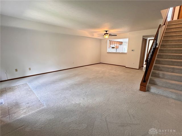 5623 Cobblegate Drive, Dayton, OH 45449
