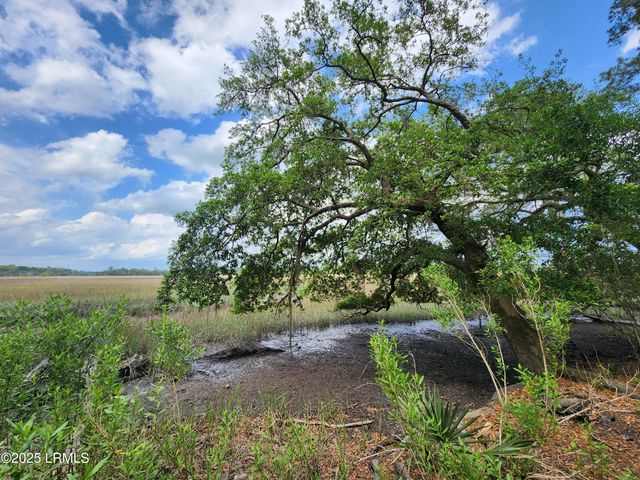234 Bull Point Drive, Seabrook, SC 29940
