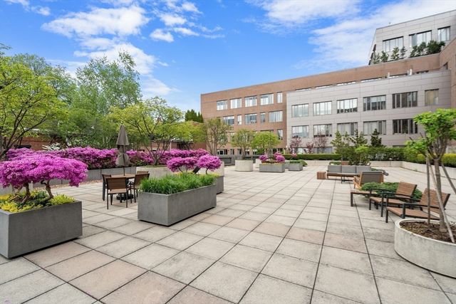 1313 Washington St 608, Boston, MA 02118