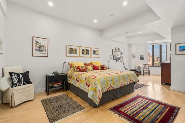 1313 Washington St 608, Boston, MA 02118