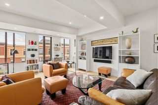 1313 Washington St 608, Boston, MA 02118