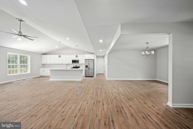 16014 CARRINGTON CT, Mineral, VA 23117