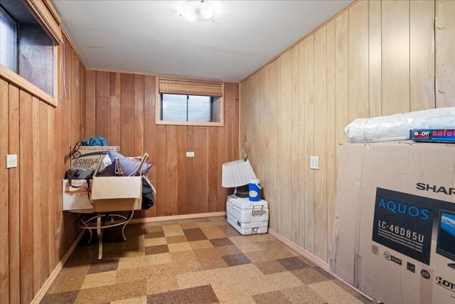 4443 Church Street, Skokie, IL 60076