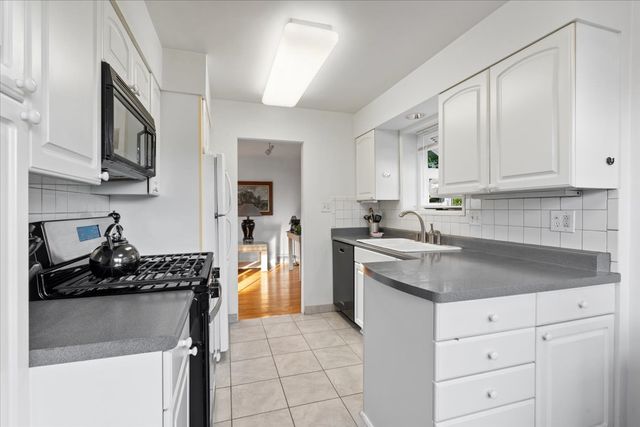 4443 Church Street, Skokie, IL 60076