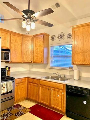 600 Catano CT, Virginia Beach, VA 23462