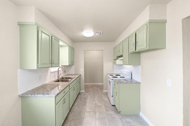 1223 E Vilas Avenue, Guthrie, OK 73044