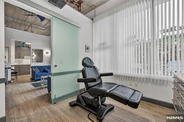 1033 River Road CS03, Edgewater, NJ 07020