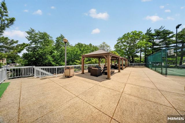 1033 River Road CS03, Edgewater, NJ 07020