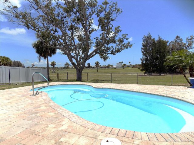 3842 HEADSAIL DRIVE, New Port Richey, FL 34652