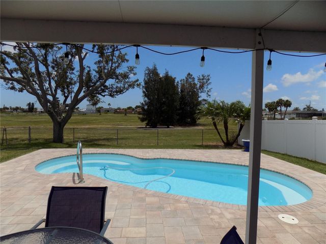3842 HEADSAIL DRIVE, New Port Richey, FL 34652