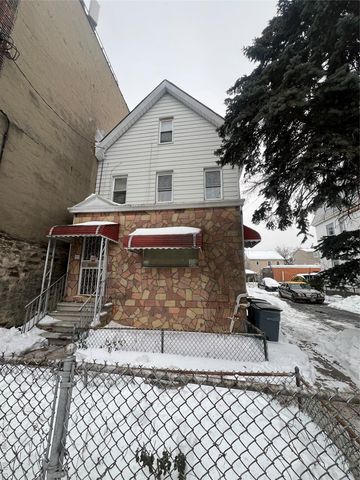 838 E 226TH Street, Bronx, NY 10466