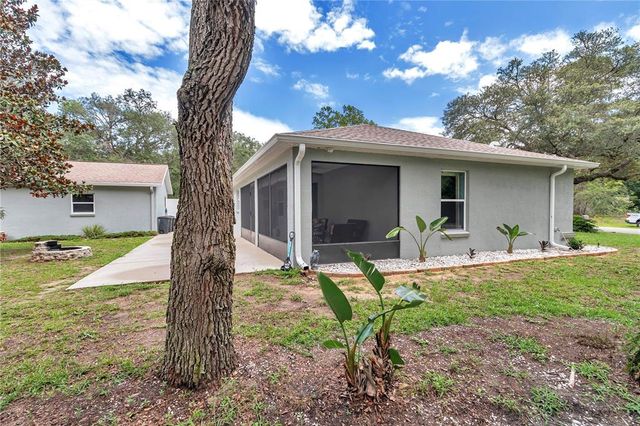 8198 N BROOK WAY, Citrus Springs, FL 34433
