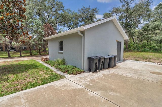 8198 N BROOK WAY, Citrus Springs, FL 34433