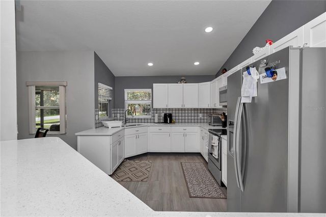 8198 N BROOK WAY, Citrus Springs, FL 34433