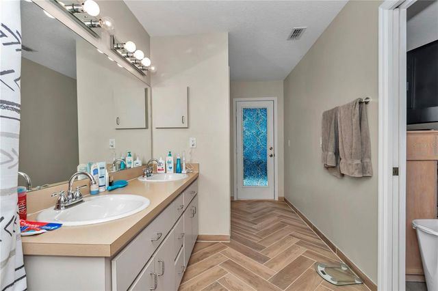 8198 N BROOK WAY, Citrus Springs, FL 34433