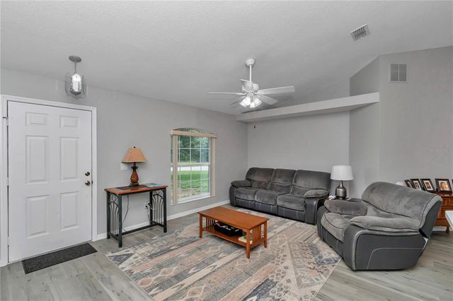 8198 N BROOK WAY, Citrus Springs, FL 34433