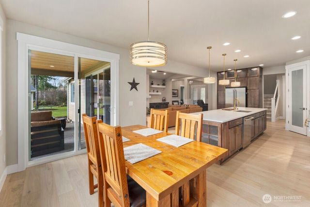 2703 44th Avenue NW, Olympia, WA 98502