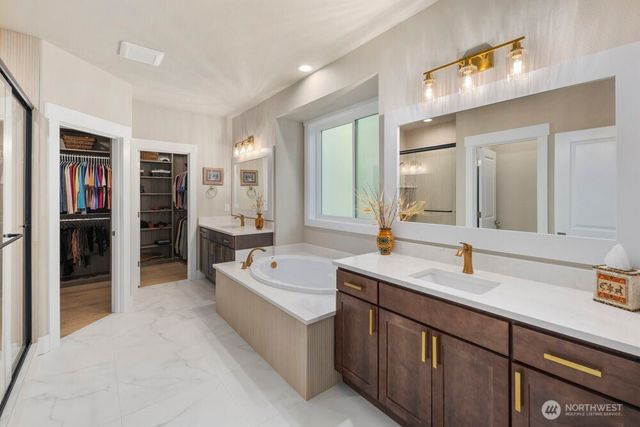 2703 44th Avenue NW, Olympia, WA 98502