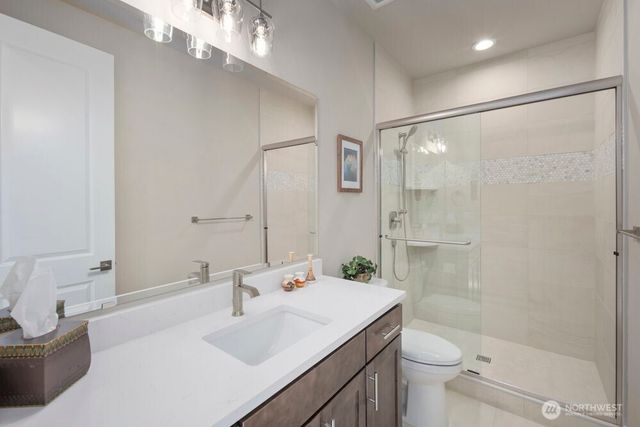 2703 44th Avenue NW, Olympia, WA 98502