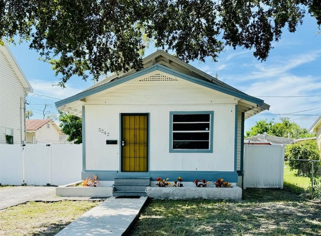 3242 6TH AVENUE S, St Petersburg, FL 33712