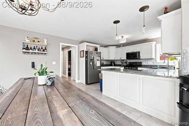 23386 Angel Park Drive, Macomb, MI 48042