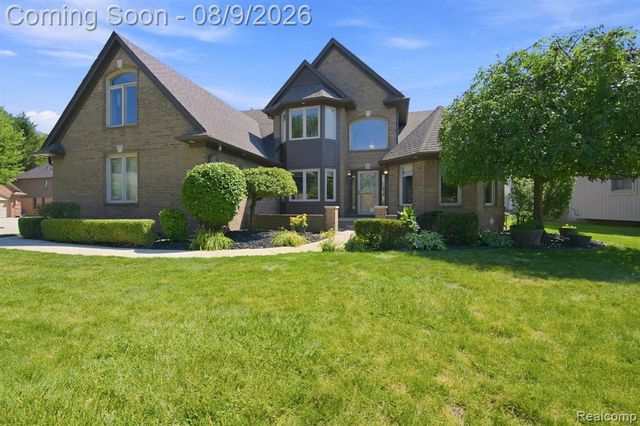 23386 Angel Park Drive, Macomb, MI 48042
