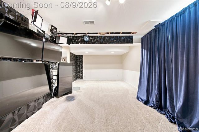 23386 Angel Park Drive, Macomb, MI 48042