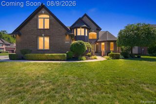 23386 Angel Park Drive, Macomb, MI 48042