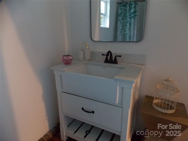 314 Cypress Street, Hudson, NC 28638