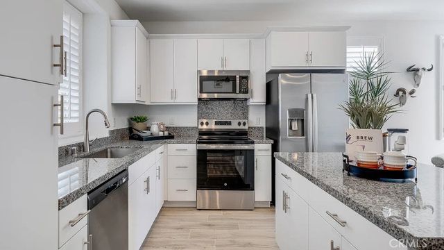 1209 Yeager Avenue, Rialto, CA 92376