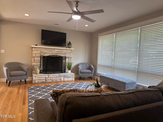 236 Darlington Drive, Kingsport, TN 37660