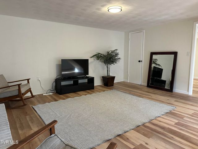 236 Darlington Drive, Kingsport, TN 37660