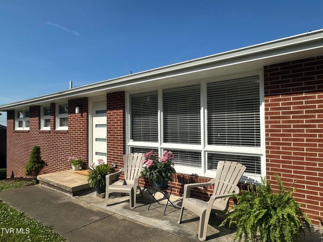 236 Darlington Drive, Kingsport, TN 37660