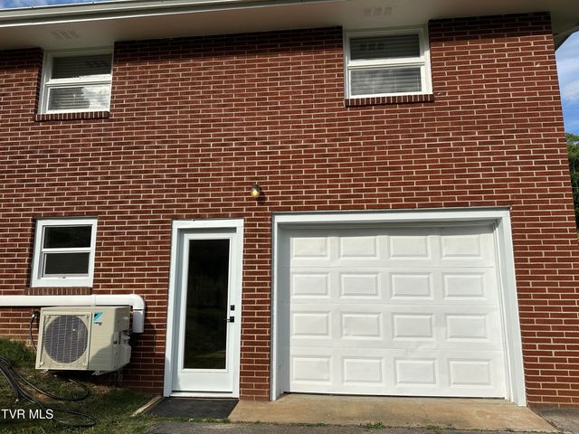236 Darlington Drive, Kingsport, TN 37660