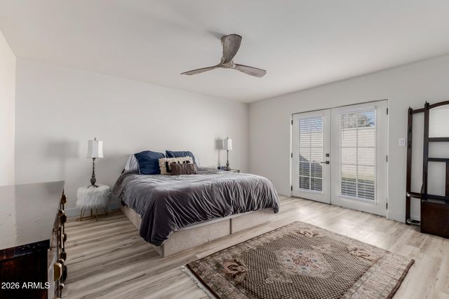 7638 E EDGEMONT Avenue, Scottsdale, AZ 85257