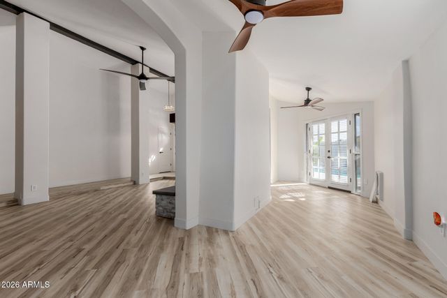 7638 E EDGEMONT Avenue, Scottsdale, AZ 85257