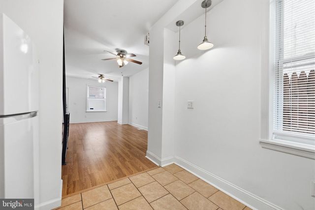 2304 E ALBERT ST, Philadelphia, PA 19125