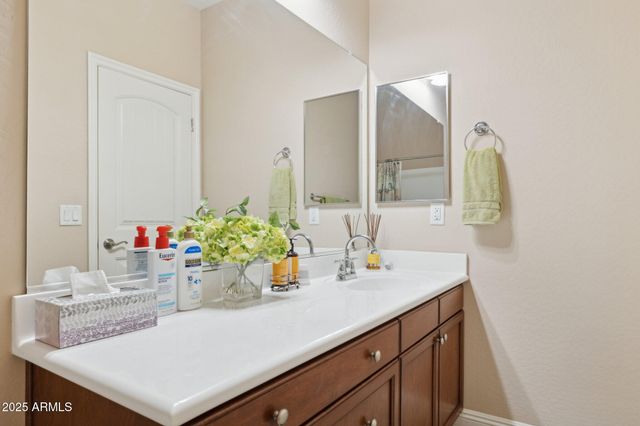 1311 E BARRETT Drive, San Tan Valley, AZ 85143