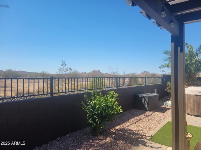 1311 E BARRETT Drive, San Tan Valley, AZ 85143